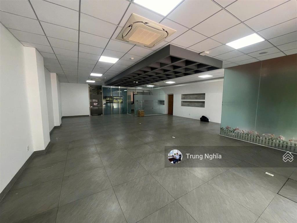 Nhà đường phổ quang diện tích 8x20m trệt 3 lầu cho thuê