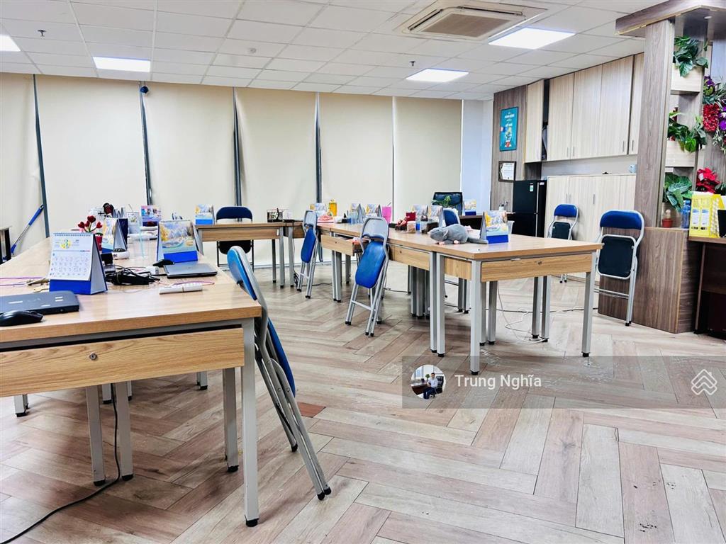 Tòa nhà khu bàu cát diện tích 8x20m hầm 5 tầng cho thuê