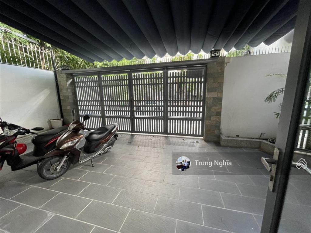 Nhà đường trường sơn diện tích 7x20m trệt 2 lầu cho thuê