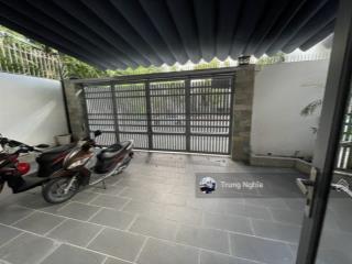 Nhà đường trường sơn diện tích 7x20m trệt 2 lầu cho thuê