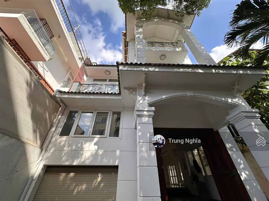 Nhà đường nguyễn minh hoàng diện tích 8x20m trệt 2 lầu cho thuê
