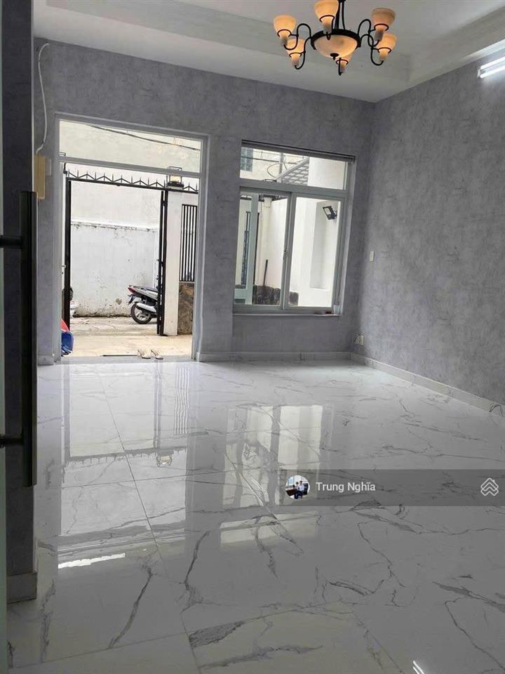 Nhà đường thích quảng đức diện tích 4,2x18m trệt 2 lầu sân thượng cho thuê