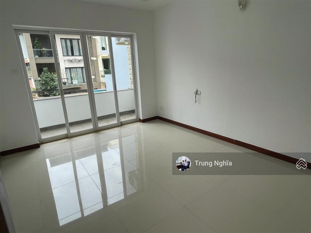 Nhà đường nguyễn trọng tuyển diện tích 8x16m trệt 3 lầu cho thuê