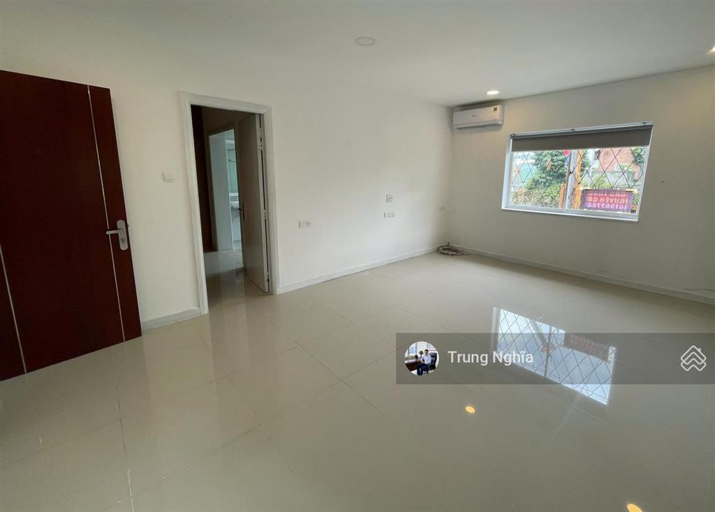 Nhà đường nguyễn trọng tuyển diện tích 8x16m trệt 3 lầu cho thuê