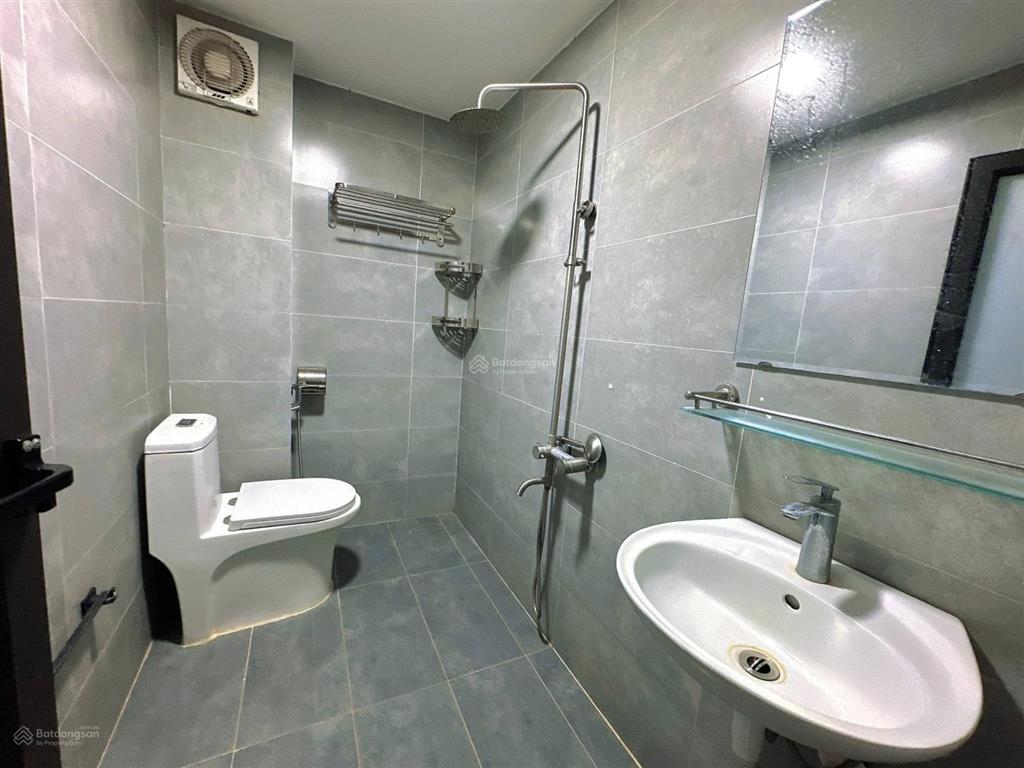 Tòa chdv yên hòa, dòng tiền 5%/năm, 65m2, mặt tiền 4m, 7 phòng khép kín. giá 13.9 tỷ