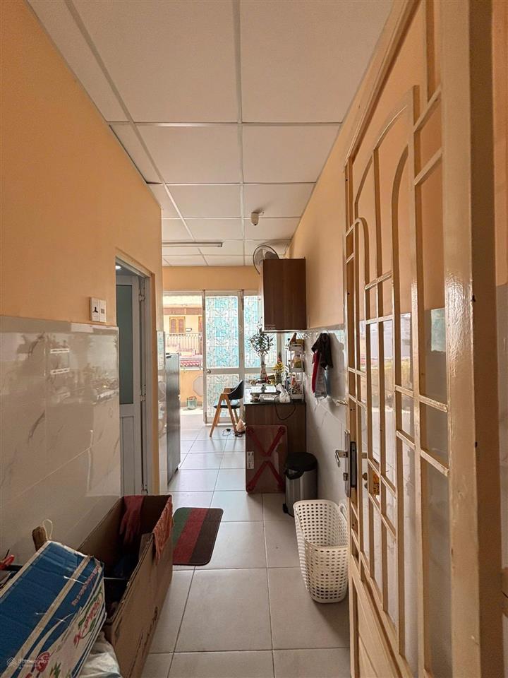 Hàng kín nhà dân sinh giá 8,2 tỷ (hạ bán 7,5 tỷ) nở hậu