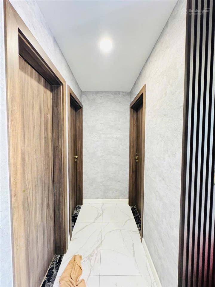 Căn gốc phòng ngủ, phòng khách view đẹp