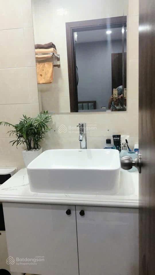 Bán căn cc vp6 58m2 2pn2vs giá 3.1tỷ còn thương lượng, tốt nhất trong khu linh đàm  0917 265 ***