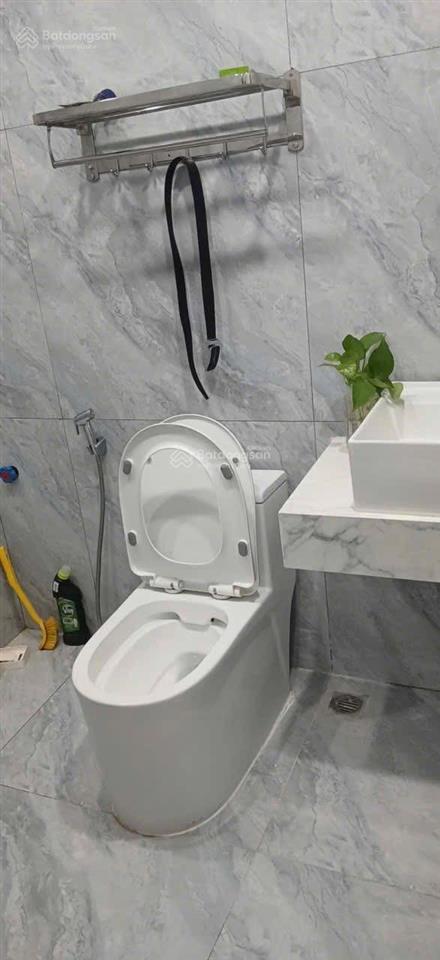 Toà nhà south building  trần thủ độ hoàng mai  75m 4.75tỷ thương lượng mạnh sẵn sổ full đồ