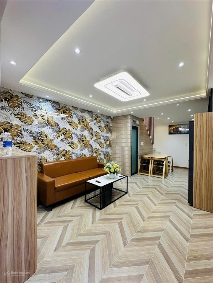 Giá ngộp giảm 300tr còn 3,68 ty  nhà 2 mặt hẻm quang trung 3.6m nở hậu 3.9m x 9m, 1 trệt 1 lầu.