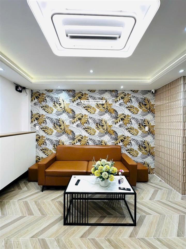 Giá ngộp giảm 300tr còn 3,68 ty  nhà 2 mặt hẻm quang trung 3.6m nở hậu 3.9m x 9m, 1 trệt 1 lầu.