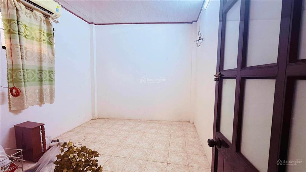3.5 tỷ  38.9m2  nhà chính chủ 3 tầng  tú mỡ p7  gv .