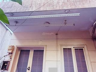 3.5 tỷ  38.9m2  nhà chính chủ 3 tầng  tú mỡ p7  gv .
