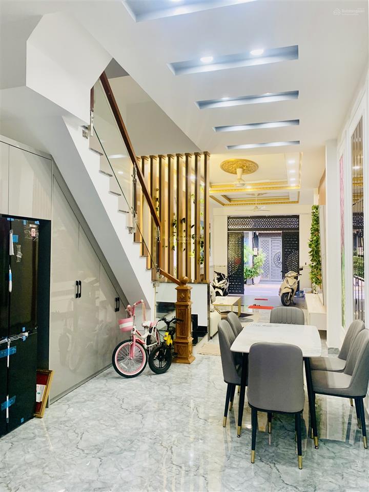 Nhà mặt tiền tân thới hiệp 09  ngay khu tòa án q12 cũ  chỉ 8,6 tỷ.