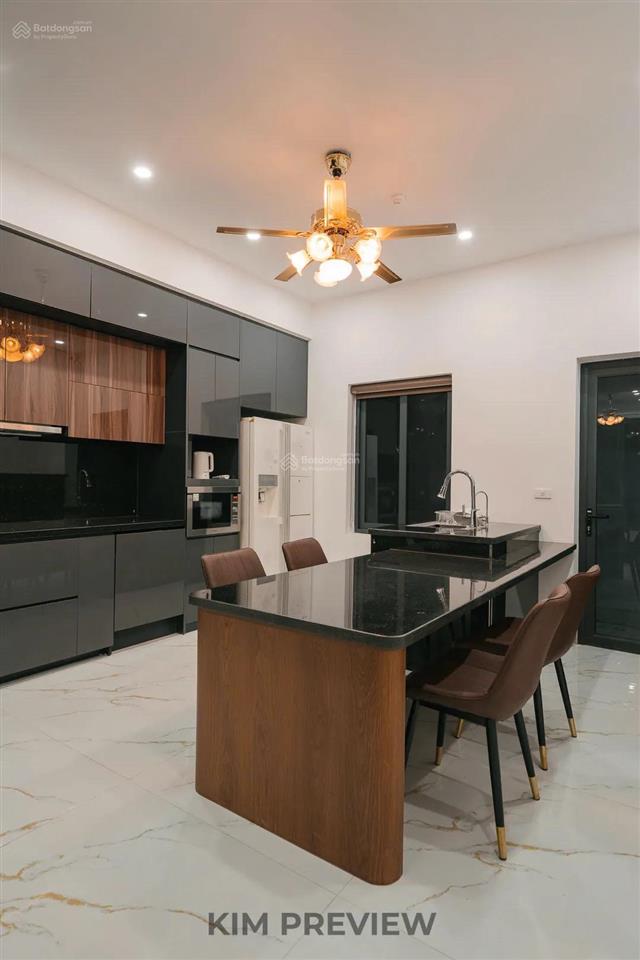 Bán nhà ngõ thịnh quang  6 tầng thang máy  40m2  gần phố  trung tâm đống đa giá  9.x tỷ