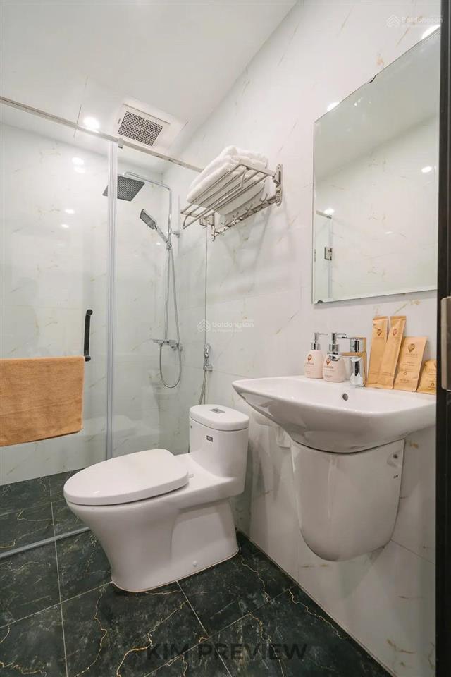 Bán nhà ngõ thịnh quang  6 tầng thang máy  40m2  gần phố  trung tâm đống đa giá  9.x tỷ