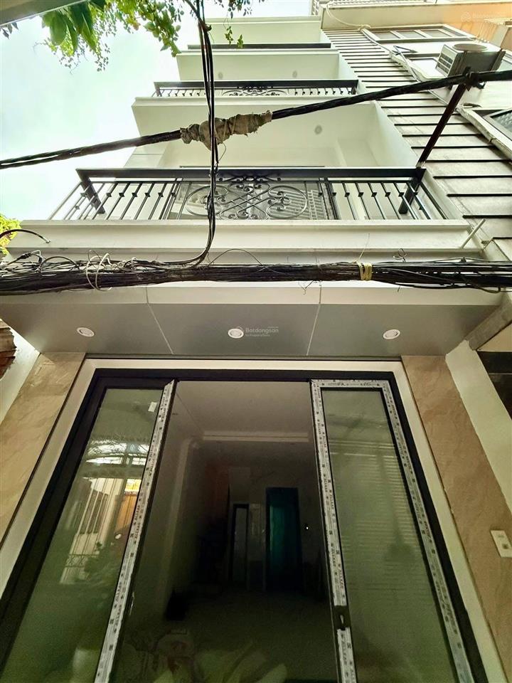 Phải nhanh mới kịp ! trương định 32m 6 tầng thang máy lô góc ngõ 2m giá chỉ 7.8tỷ gấp