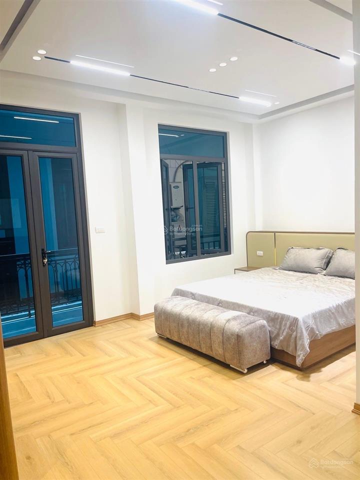 Siêu phẩm lò đúc, lô góc 2 mặt ngõ 3 thoáng 6 tầng thang máy 46m2 cách phố 20m giá chỉ 13.5 tỷ