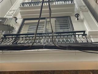 Độc quyền! nhà 37m2 phố 8/3 lô góc ngõ thông gần phố cực đỉnh 8 tỷ hiếm!