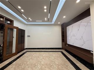 Hàng hiếm 6 tầng thang máy trần khát chân đoạn phố huế 25m ngõ rộng thoáng giá chỉ 7,5 tỷ