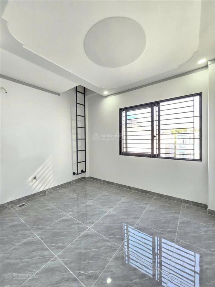 Ms7689 | bán nhà 1 trệt 2 lầu full nội thất đường 12m thông tân đông hiệp, dĩ an gần tp.hcm 6km