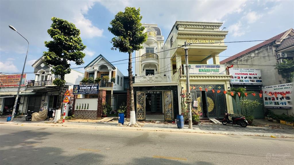 7278bán nhà mt nguyễn đình chiểu p. đông hòa dĩ an  1 trệt 3 lầu  100m2  sổ hoàn công  8.3 tỷ