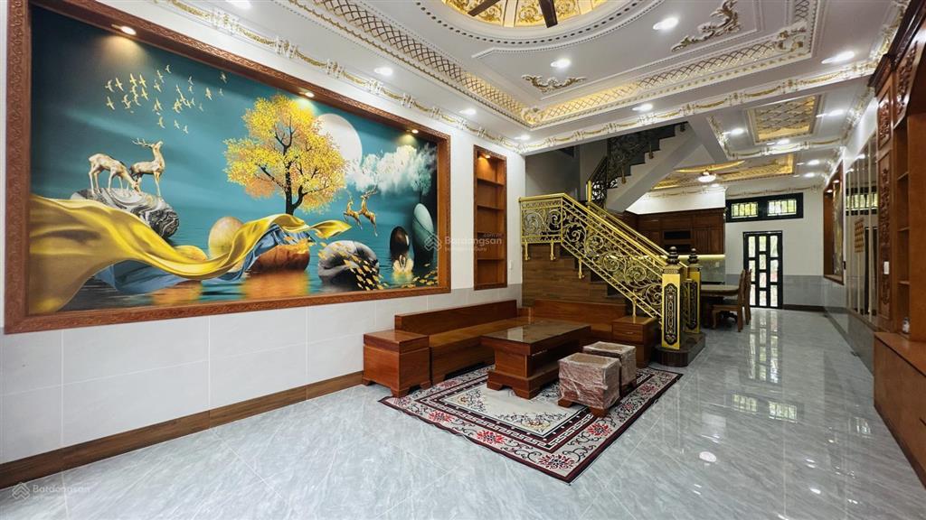 7278bán nhà mt nguyễn đình chiểu p. đông hòa dĩ an  1 trệt 3 lầu  100m2  sổ hoàn công  8.3 tỷ