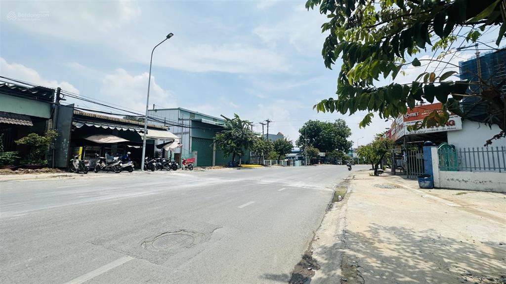 7096 bán nhà mặt tiền kinh doanh đt743c dĩ an, gần vincom, 1 trệt 2 lầu  112m2  giá chỉ 6,8 tỷ