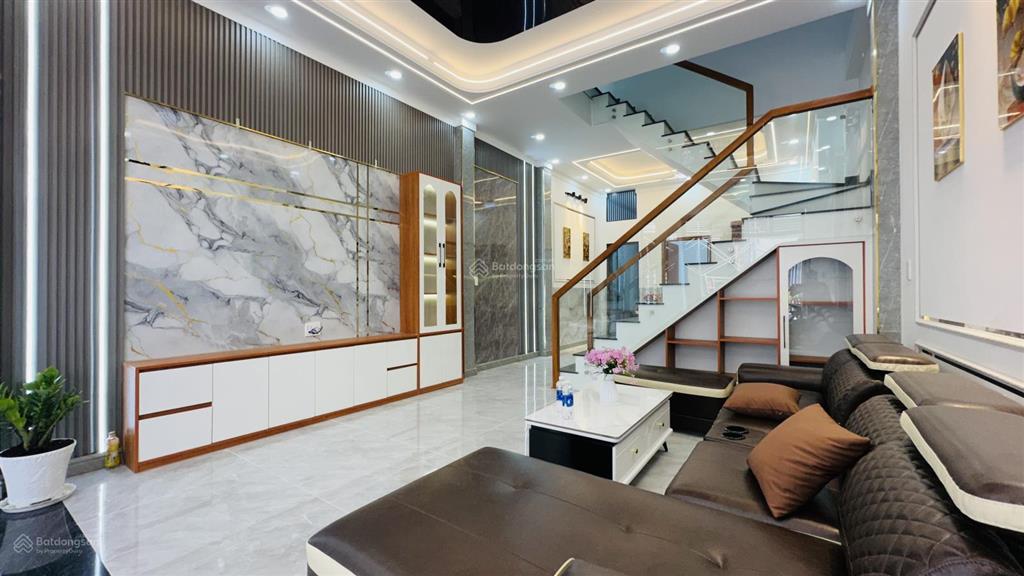 9395 bán nhà p. bửu hoà gần cầu hang đ. nguyễn thị tồn  1 trệt 1 lầu  3pn  72m2  3,8 tỷ