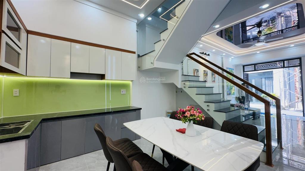 9395 bán nhà p. bửu hoà gần cầu hang đ. nguyễn thị tồn  1 trệt 1 lầu  3pn  72m2  3,8 tỷ