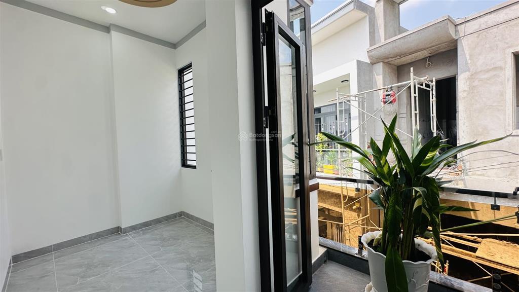 9395 bán nhà p. bửu hoà gần cầu hang đ. nguyễn thị tồn  1 trệt 1 lầu  3pn  72m2  3,8 tỷ