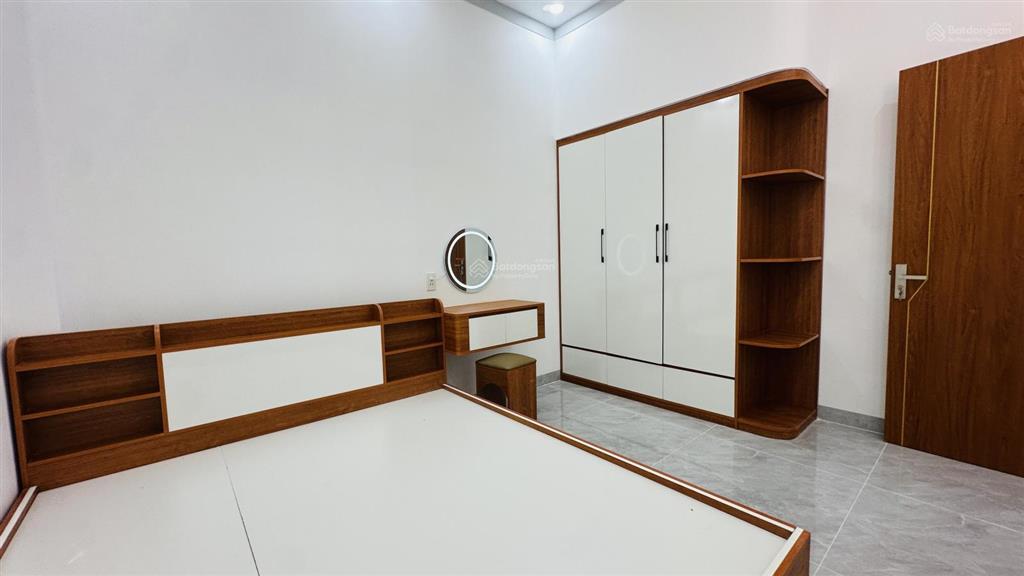 9395 bán nhà p. bửu hoà gần cầu hang đ. nguyễn thị tồn  1 trệt 1 lầu  3pn  72m2  3,8 tỷ