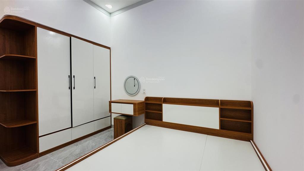 9395 bán nhà p. bửu hoà gần cầu hang đ. nguyễn thị tồn  1 trệt 1 lầu  3pn  72m2  3,8 tỷ