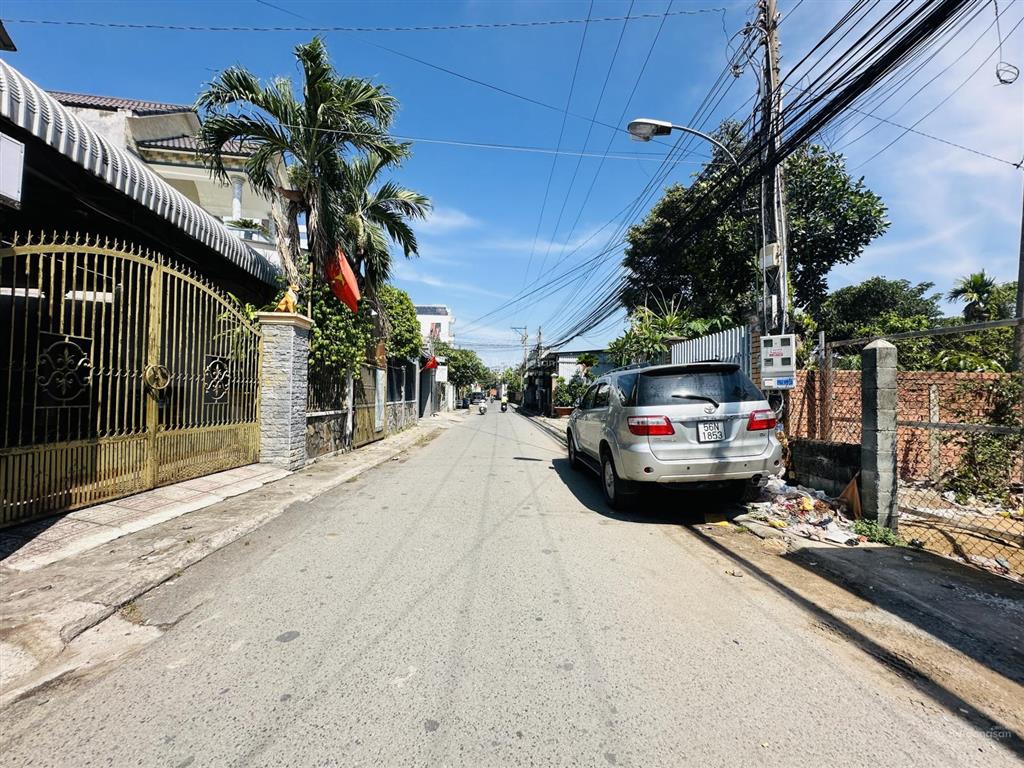 8393 bán nhà đông hoà, dĩ an  đường đào duy từ vừa ở và kinh doanh  1t2l  sổ hoàn công  7,3 tỷ