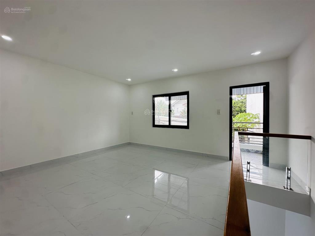 9718 bán nhà đông hoà gần go dĩ an, đường đông minh  71m2  3pn  đường 5m  sổ hồng  4,35 tỷ