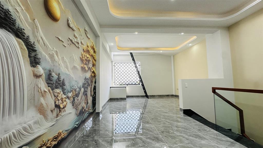 8973 bán nhà đông hoà, dĩ an  gần go dĩ an  1t3l, 4pn, sân ô tô  hoàn công  full nội thất