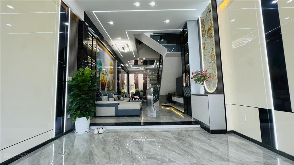 8701  bán nhà 1t2l tặng đủ nội thất  p. bình chuẩn, tp. thuận an  gần ngã 4 miếu ông cù  5,5 tỷ