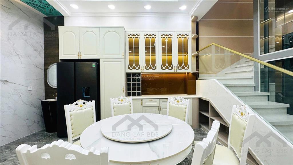 8651 bán gấp nhà mặt tiền kinh doanh sầm uất gần go dĩ an, p. đông hòa, tp. dĩ an  full nội thất
