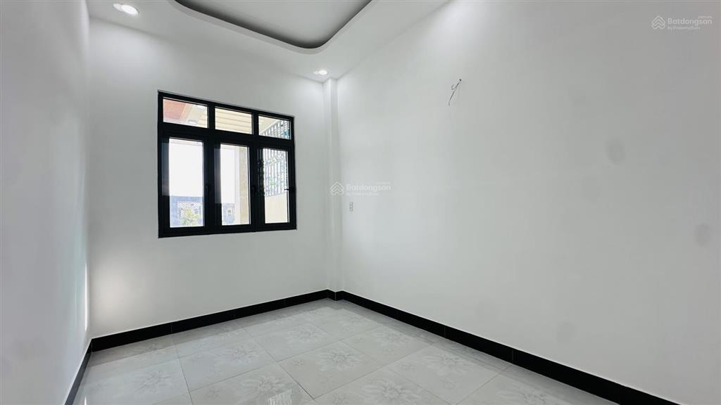 9773 bán nhà 1t2l kdc gần ngã tư bình chuẩn, thuận an  4 pn  sân ô tô  3,95 tỷ