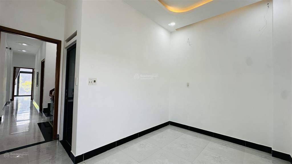 9773 bán nhà 1t2l kdc gần ngã tư bình chuẩn, thuận an  4 pn  sân ô tô  3,95 tỷ