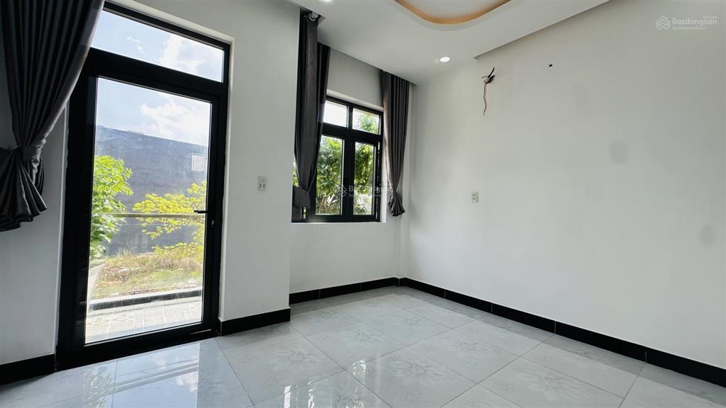 9773 bán nhà 1t2l kdc gần ngã tư bình chuẩn, thuận an  4 pn  sân ô tô  3,95 tỷ