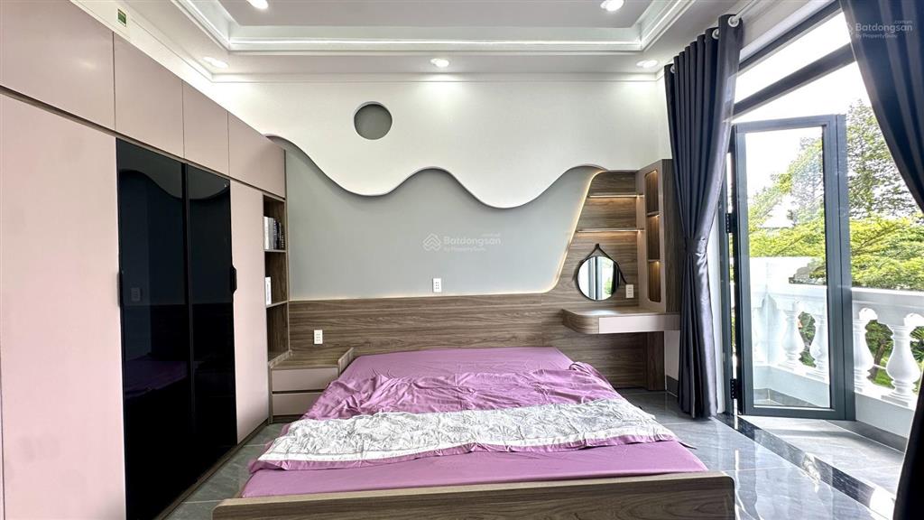 9942 bán nhà kdc icon central  p. tân đông hiệp, dĩ an  đối diện công viên  60m2  4pn  5,6 tỷ