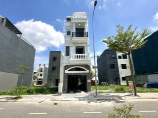 9942 bán nhà kdc icon central  p. tân đông hiệp, dĩ an  đối diện công viên  60m2  4pn  5,6 tỷ