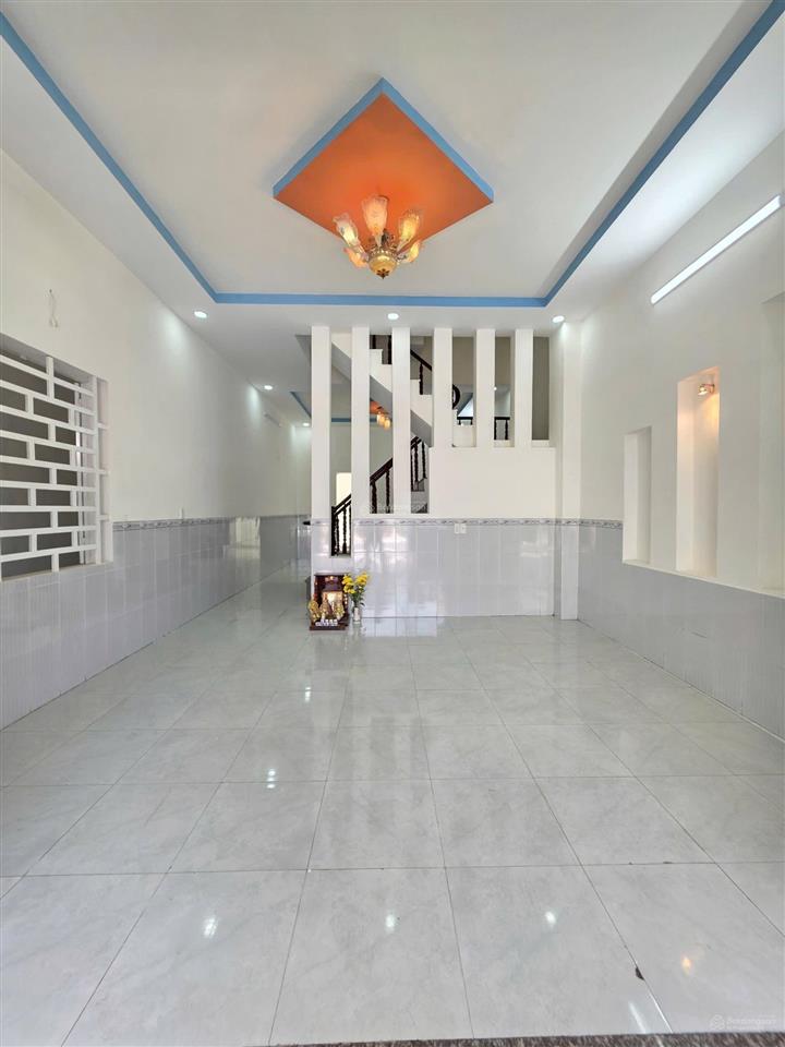 8389  bán nhà 1t1l sân ô tô 7 chỗ gần ngã tư chiêu liêu, p. tân bình, tp. dĩ an 105m2  4,6 tỷ