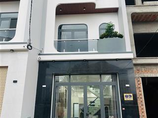 9471 bán nhà 1 trệt 2 lầu gần chợ hóa an, tp. biên hòa 66,4m 3pn + nội thất sổ hoàn công  4,8 tỷ