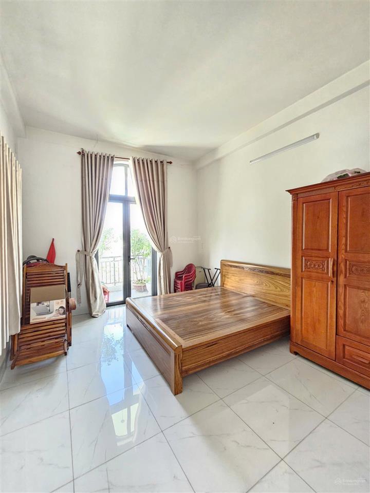 274  bán nhà mặt tiền nguyễn đức thiệu, dĩ an nhà 1t2l và 10 phòng trọ, thu nhập ổn định  6,6 tỷ
