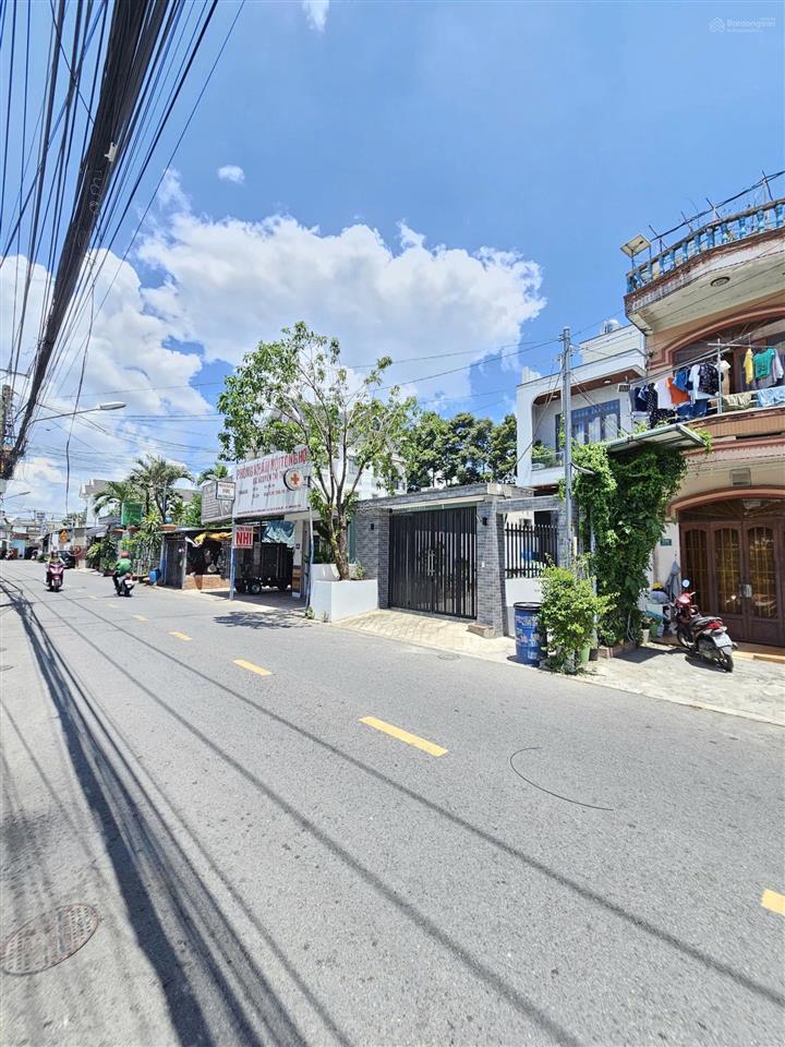 274  bán nhà mặt tiền nguyễn đức thiệu, dĩ an nhà 1t2l và 10 phòng trọ, thu nhập ổn định  6,6 tỷ