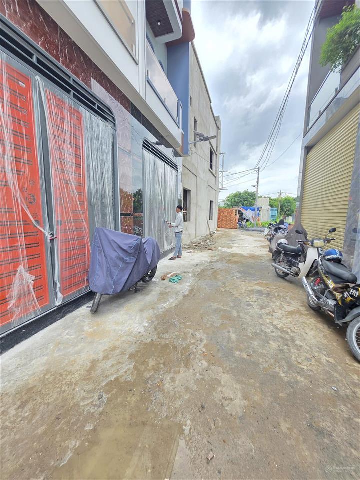 9759 nhà hoàn công 1t1l, 3 pn gần vòng xoay cầu hang, đ. nguyễn tri phương biên hòa  65m2  3t2
