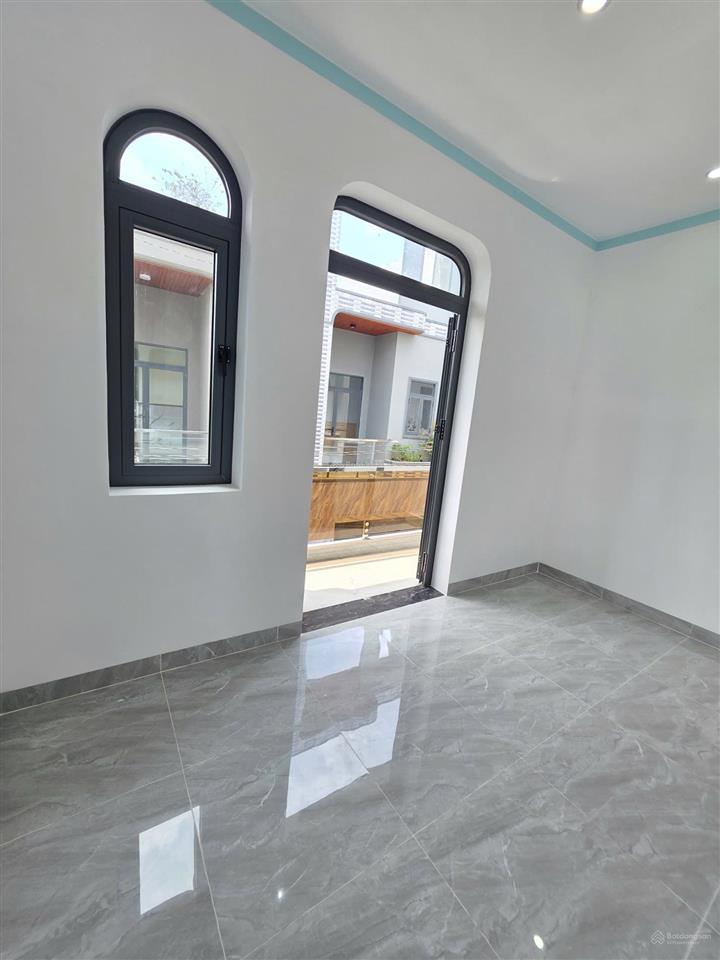 9759 nhà hoàn công 1t1l, 3 pn gần vòng xoay cầu hang, đ. nguyễn tri phương biên hòa  65m2  3t2