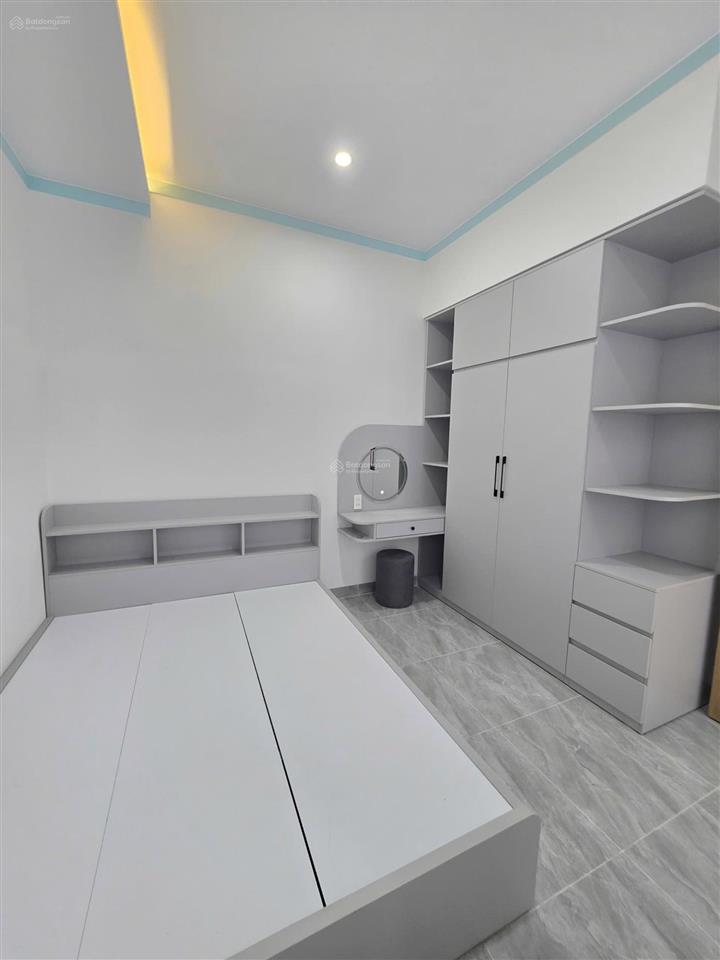 9759 nhà hoàn công 1t1l, 3 pn gần vòng xoay cầu hang, đ. nguyễn tri phương biên hòa  65m2  3t2